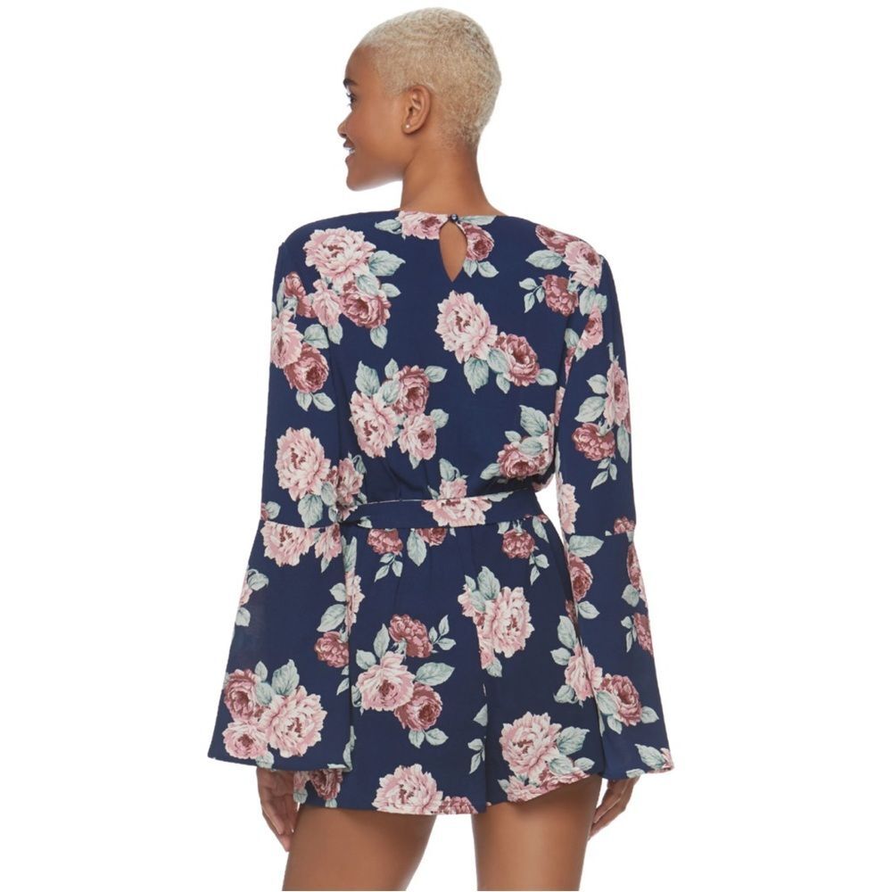 Lily Rose women’s navy, pink bell sleeve, v-neck floral romper Small - Picture 3 of 10
